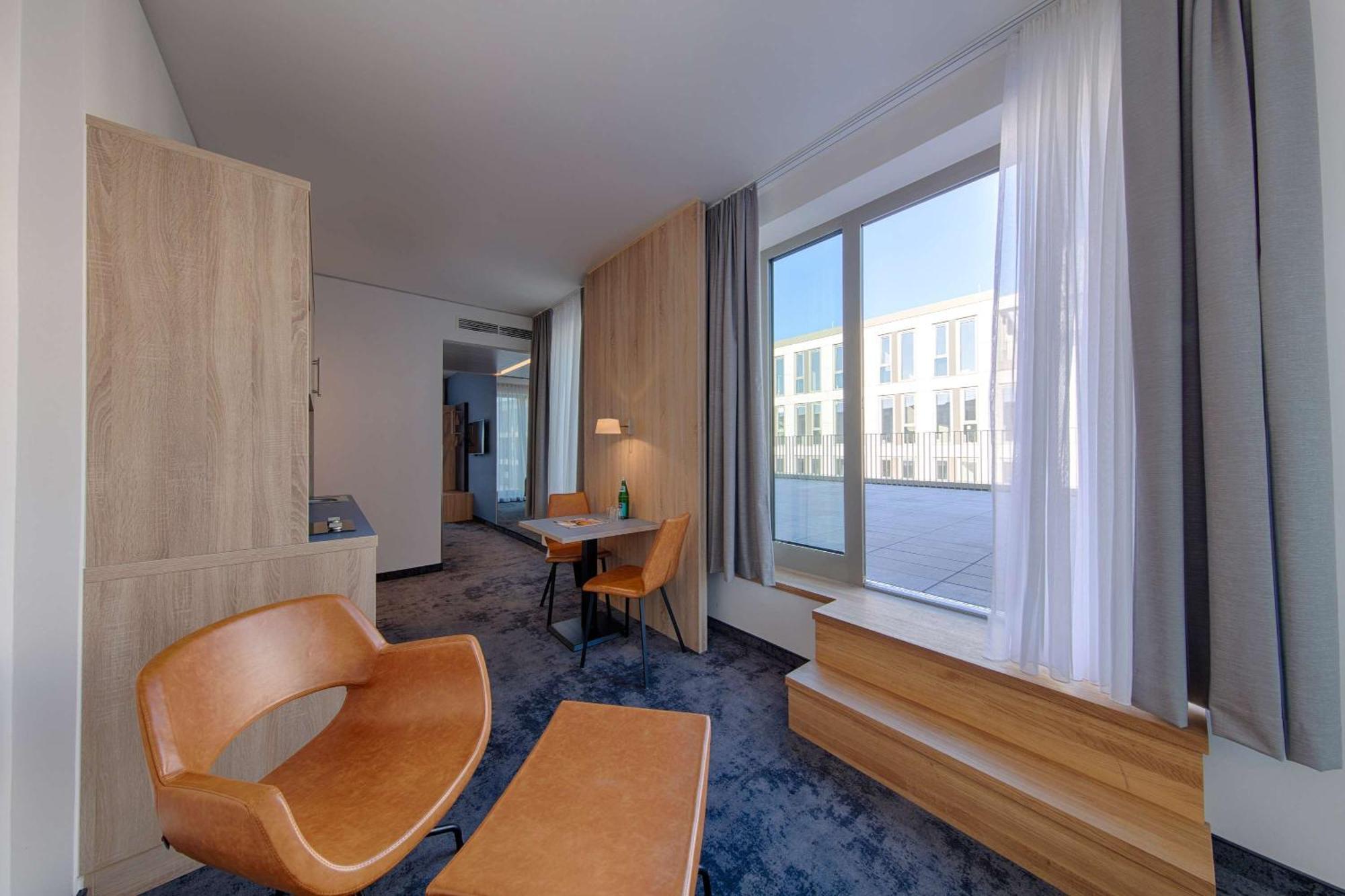 Western Hotel 3*